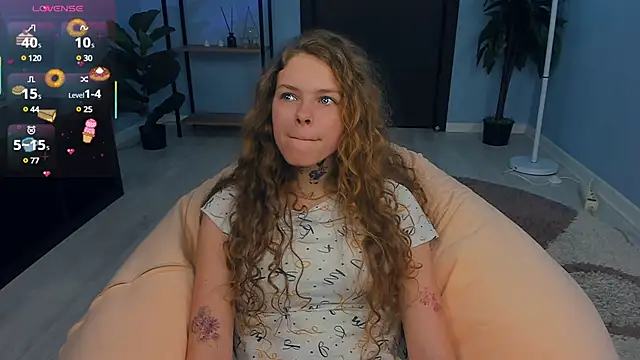 RayaNenlia online show from 18, 3, 2025