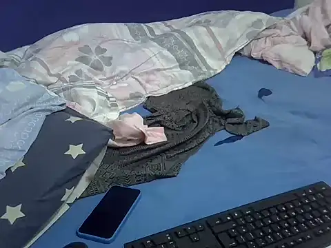 prettyviel online show from 2, 3, 2026