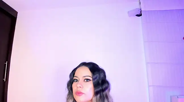 summer holiday online show from 17, 12, 2024