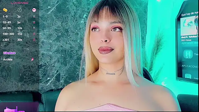 Emmaa Saenz  online show from 16, 12, 2025