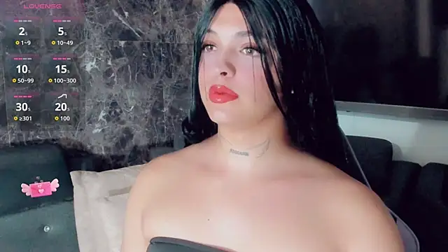 Emmaa Saenz  online show from 18, 7, 2026
