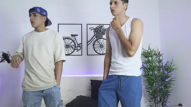 Snapshot of Crazy_nigth01 chatting on 5, 10, 2025 Crazy nigth01 online show from 5, 10, 2025