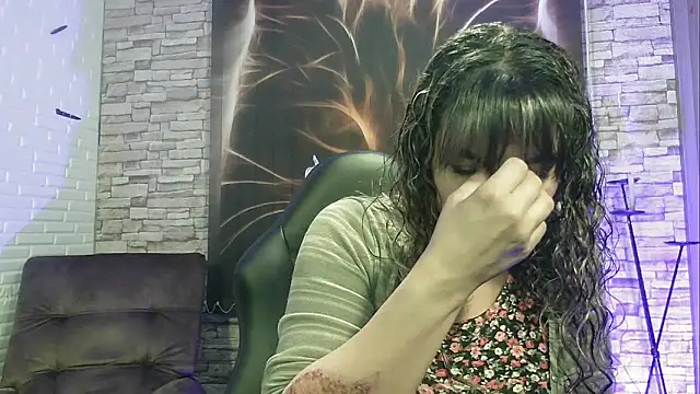 charlotedoll online show from 4, 2, 2025