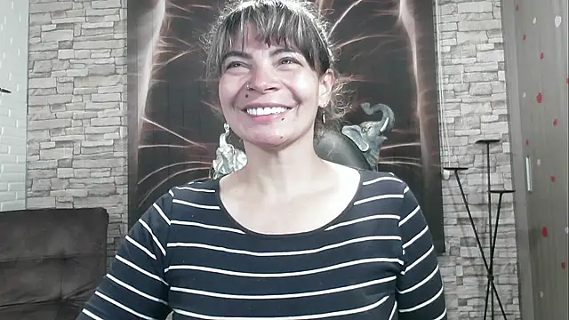 charlotedoll online show from 26, 2, 2025