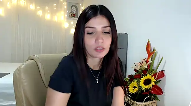 ZajiraShane online show from 10, 12, 2024