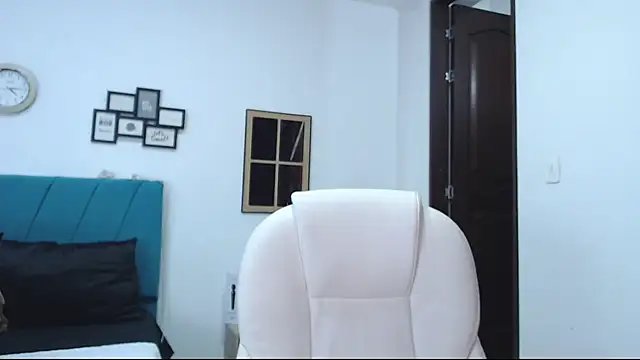 kamila lopez online show from 6, 2, 2025