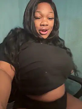 CharismaaBanx online show from 10, 1, 2025