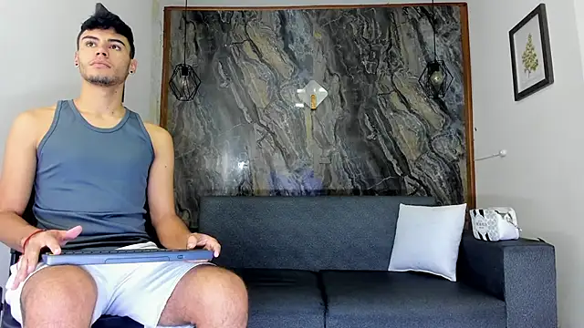 liam genner  online show from 20, 2, 2025