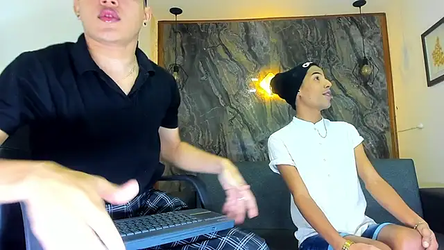 liam genner  online show from 6, 3, 2025