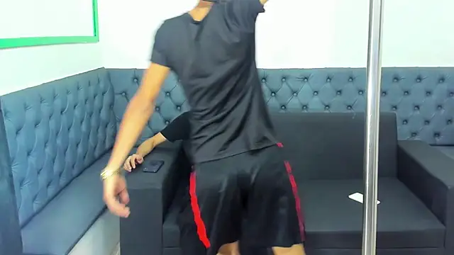 liam genner  online show from 13, 3, 2025