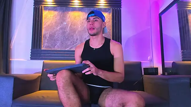 liam genner  online show from 4, 10, 2025