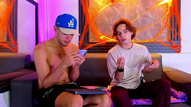 liam genner  online show from 23, 10, 2025