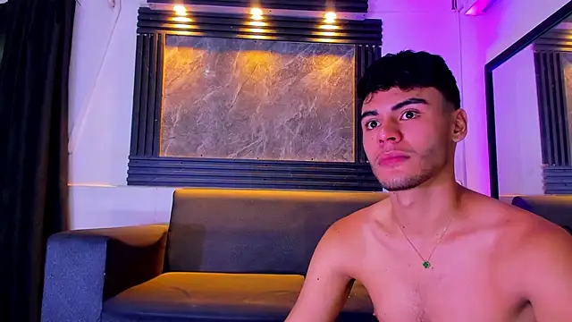 liam genner  online show from 8, 11, 2025