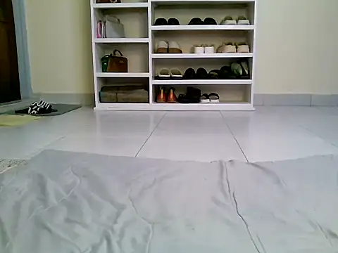 sweet-greedy online show from 4, 11, 2025