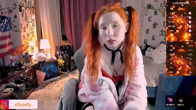 CallMeEffy1 online show from 20, 12, 2024