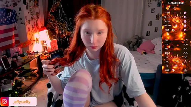 CallMeEffy1 online show from 4, 1, 2025