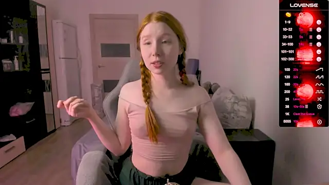 CallMeEffy1 online show from 6, 8, 2026