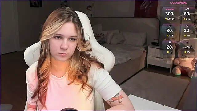 Frau Lina online show from 20, 5, 2026