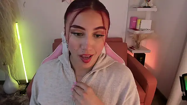 veronicaxx69 online show from 24, 4, 2026