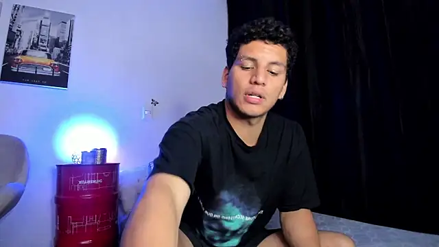 Curlblue online show from 6, 1, 2025