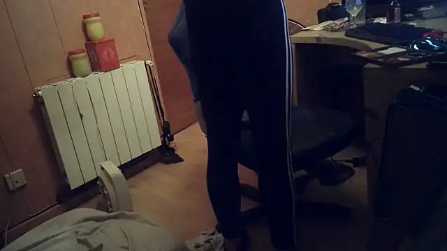 Lia Y PatrickX online show from 11, 2, 2025