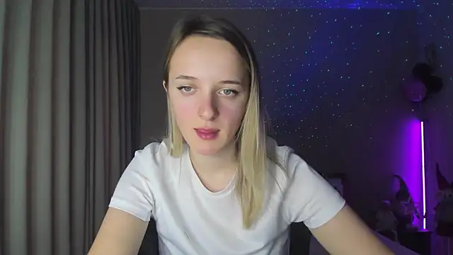 Snapshot of RouseReed chatting on 13, 1, 2025 RouseReed online show from 13, 1, 2025