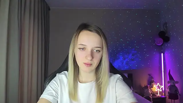 Snapshot of RouseReed chatting on 20, 1, 2025 RouseReed online show from 20, 1, 2025