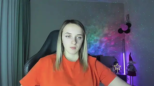 Snapshot of RouseReed chatting on 24, 1, 2025 RouseReed online show from 24, 1, 2025