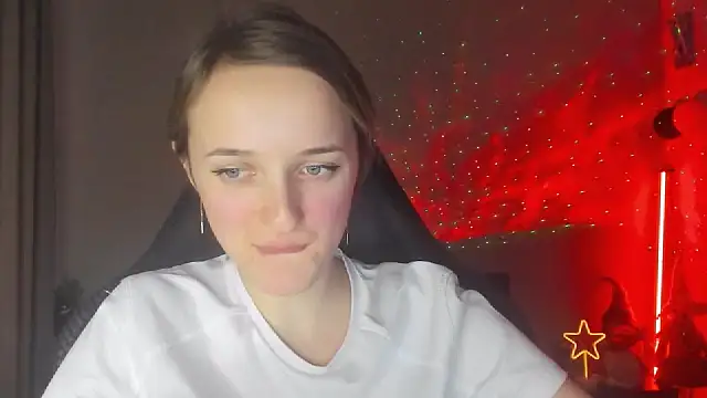 Snapshot of RouseReed chatting on 11, 2, 2025 RouseReed online show from 11, 2, 2025