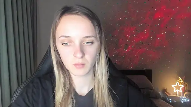 Snapshot of RouseReed chatting on 14, 3, 2025 RouseReed online show from 14, 3, 2025