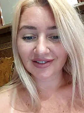 LadyLolyPop  online show from 23, 6, 2026