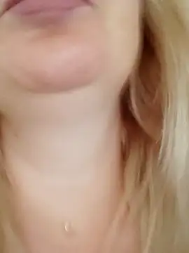 LadyLolyPop  online show from 22, 7, 2026