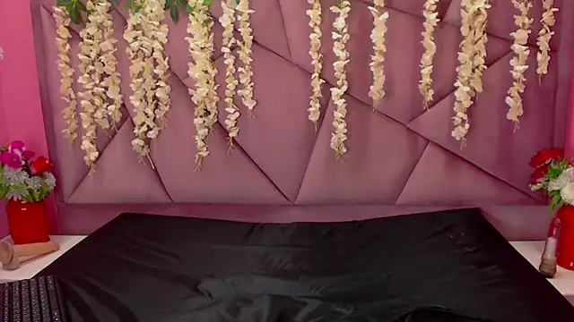 Sweet Annyy online show from 4, 3, 2025