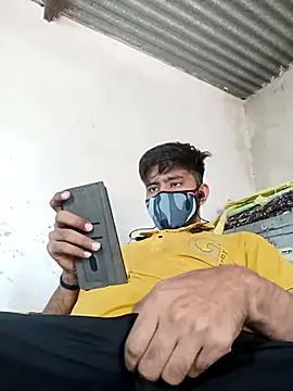 Snapshot of Pussy_lover_33 chatting on 9, 9, 2025 Pussy lover 33 online show from 9, 9, 2025