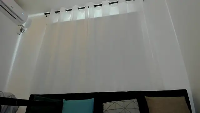 lexyfyre online show from 28, 4, 2026