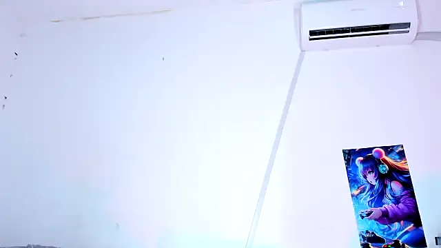 Emily Coper18 online show from 16, 3, 2025