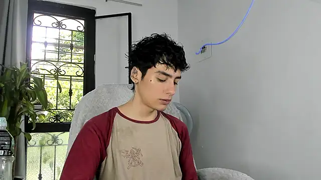 Snapshot of sebas_rose chatting on 13, 9, 2025 sebas rose online show from 13, 9, 2025