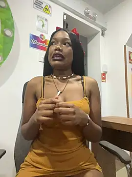 CrystalBrooke3x online show from 10, 3, 2025