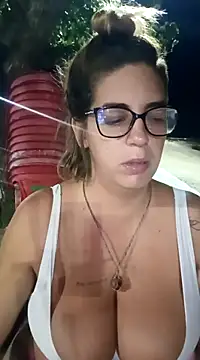 Escarlate4you  online show from 6, 3, 2025