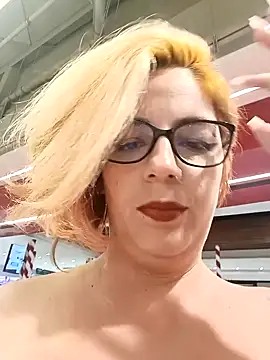 Escarlate4you  online show from 12, 11, 2025