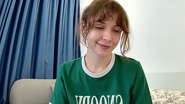 Snapshot of sun_place chatting on 24, 2, 2025 sun place online show from 24, 2, 2025