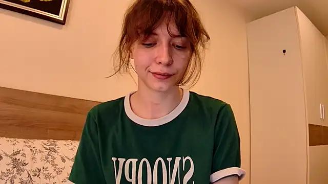 Snapshot of sun_place chatting on 3, 3, 2025 sun place online show from 3, 3, 2025