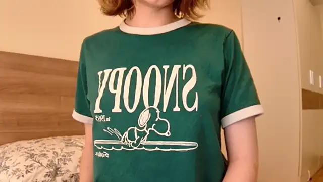 Snapshot of sun_place chatting on 8, 3, 2025 sun place online show from 8, 3, 2025