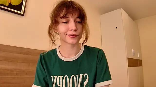 Snapshot of sun_place chatting on 12, 3, 2025 sun place online show from 12, 3, 2025