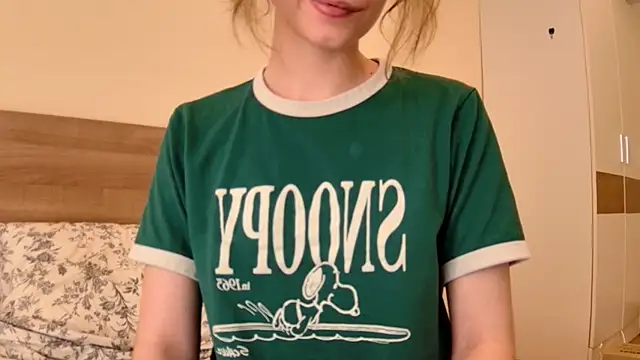 Snapshot of sun_place chatting on 14, 3, 2025 sun place online show from 14, 3, 2025