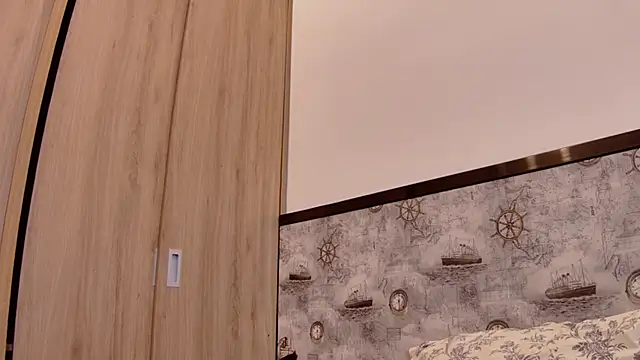 Snapshot of sun_place chatting on 12, 9, 2025 sun place online show from 12, 9, 2025