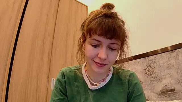 Snapshot of sun_place chatting on 17, 9, 2025 sun place online show from 17, 9, 2025