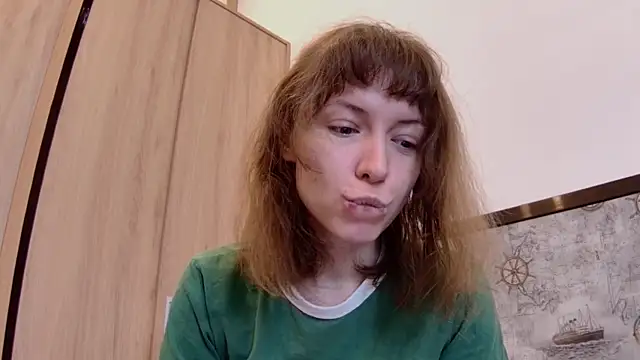 Snapshot of sun_place chatting on 21, 9, 2025 sun place online show from 21, 9, 2025