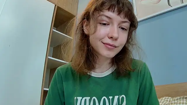 Snapshot of sun_place chatting on 2, 10, 2025 sun place online show from 2, 10, 2025