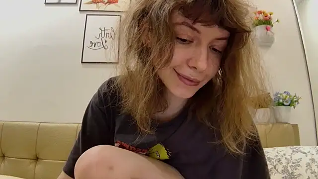 Snapshot of sun_place chatting on 17, 10, 2025 sun place online show from 17, 10, 2025